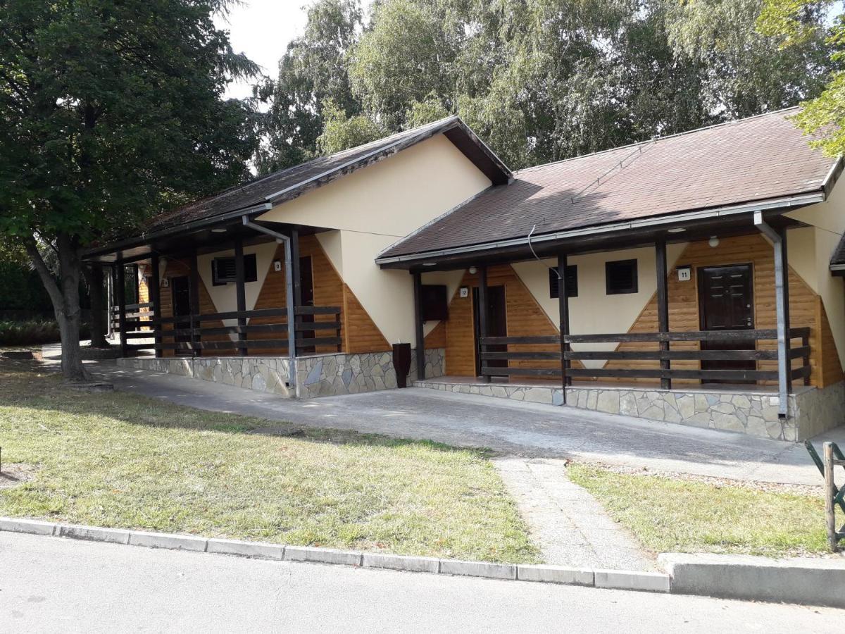 Hotel Marina Oasa Grocka 외부 사진
