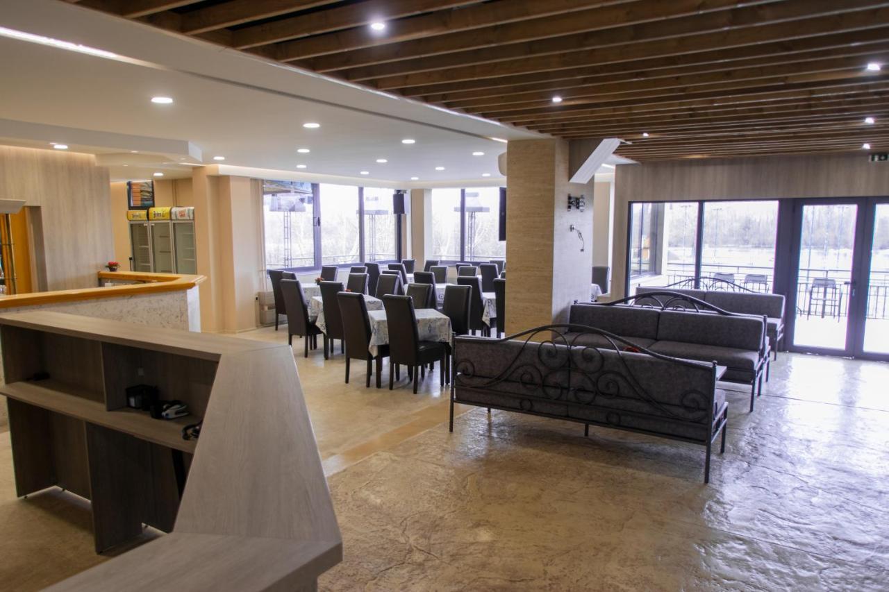 Hotel Marina Oasa Grocka 외부 사진