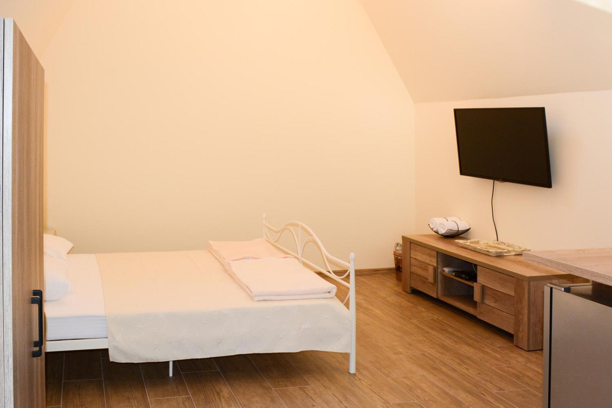 Hotel Marina Oasa Grocka 외부 사진